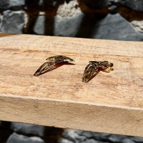 Saint Laurent Gold-Tone YSL Cassandre Set of 2 Hair Clips - Picture 8 of 9